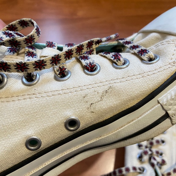 Double tongue Converse! Like new! - Picture 7 of 8